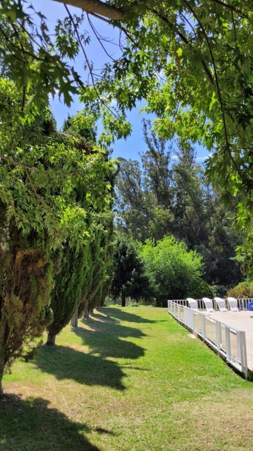 Village Park Тандил Екстериор снимка